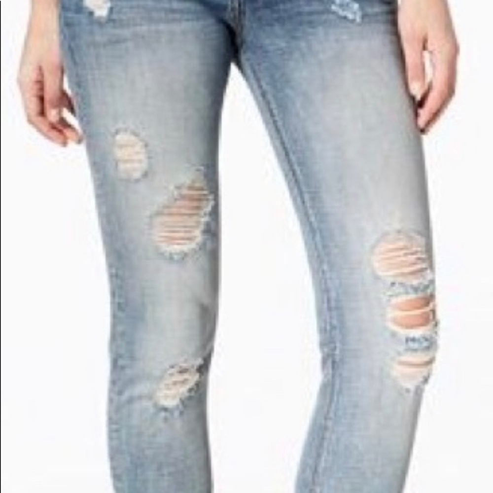 KUT FROM THE KLOTH BOYFRIEND DISTRESSED JEANS